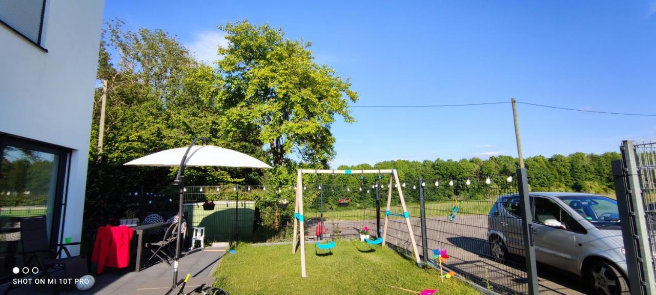 Neue Doppelhaushaelfte Mit Terrasse, Balkon Und Garten Remscheid Exterior photo